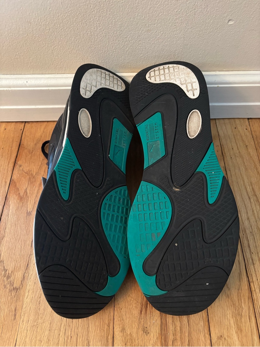 Puma Men's Mercedes AMG
PETRONAS  F1 Sneakers black Size
13 - Picture 7 of 9